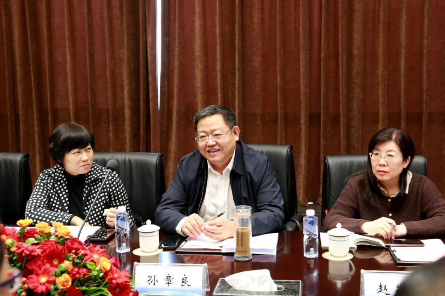 1736408814496988dlXs.jpg b413036b9fad59dccd22d25ac0726fed.jpg